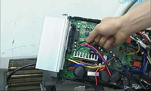 青山美的空调电话是多少